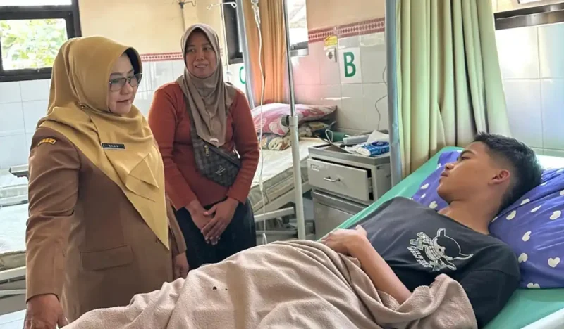 Bupati Magetan tinjau layanan Puskesmas Poncol. foto/forkopim