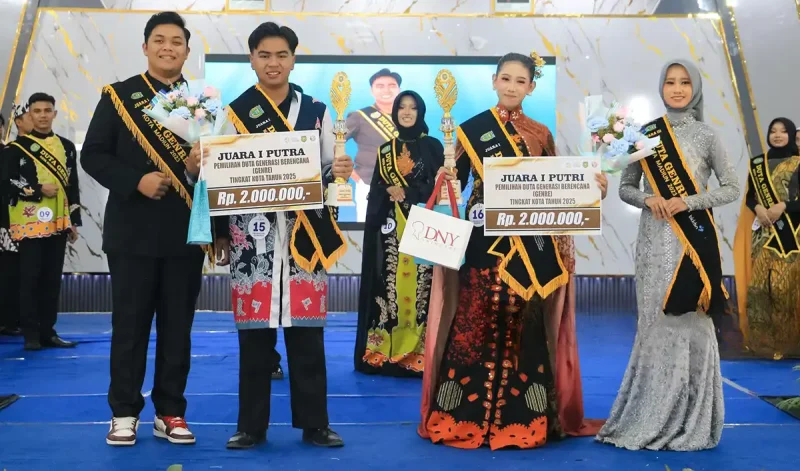  Christ Japeth dari SMAN 6 Madiun dan Keira Charletta dari SMAN 1 Madiun akhirnya keluar sebagai juara pertama.foto/diskominfo