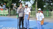 Kapolres Madiun dan Siswa SMAN 1 Nglames